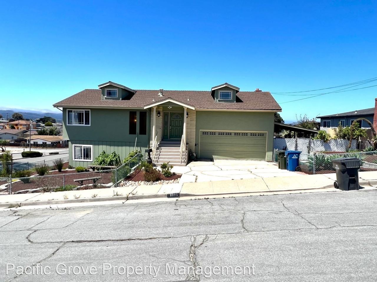 1605 Highland St - Photo 3 of 43