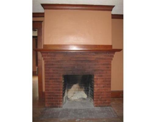 56 Colonial Ave - Photo 3 of 13