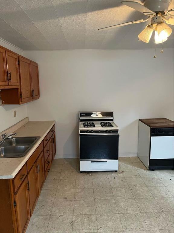 403 W 8th Ave - Photo 3 of 11