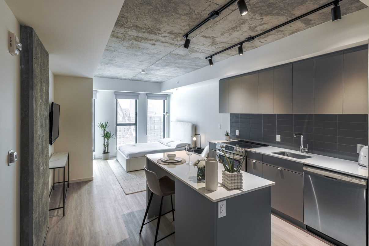 520 Rue Saint-Hubert — photo 1