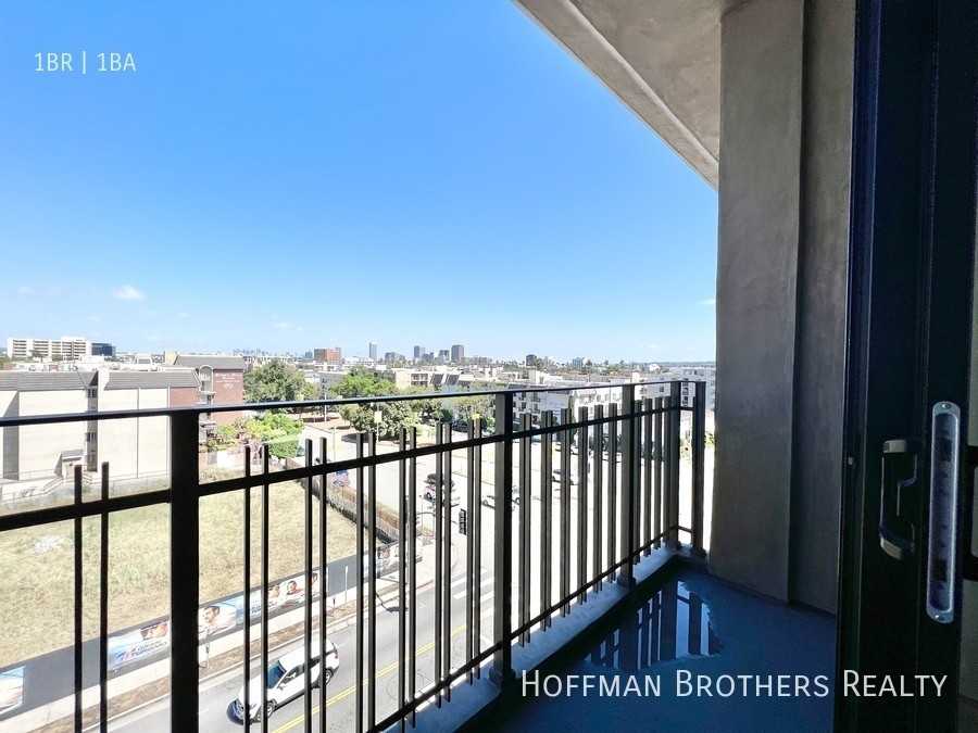 8811 Burton Way #215 - Photo 3 of 7