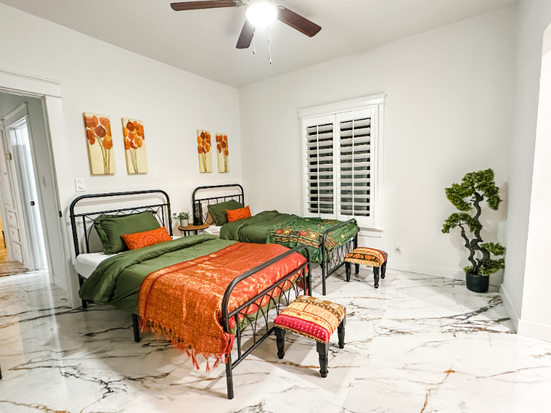 322 N 13th St #1 - Photo 4 of 50