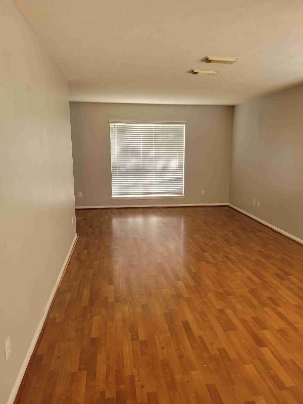 7214 Bethany Bay Dr - Photo 3 of 4