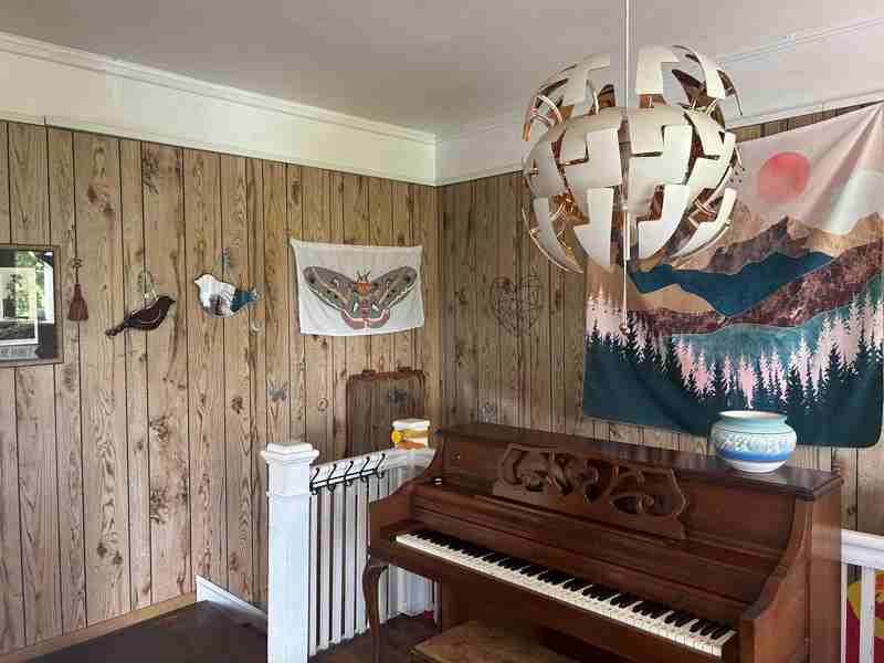 1318 Michigan Ave #2 - Photo 2 of 13