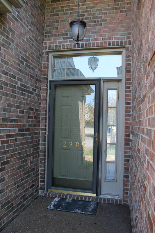 2905 N Stockwell Rd - Photo 2 of 45