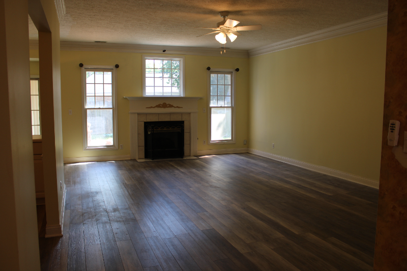 2905 N Stockwell Rd - Photo 3 of 45