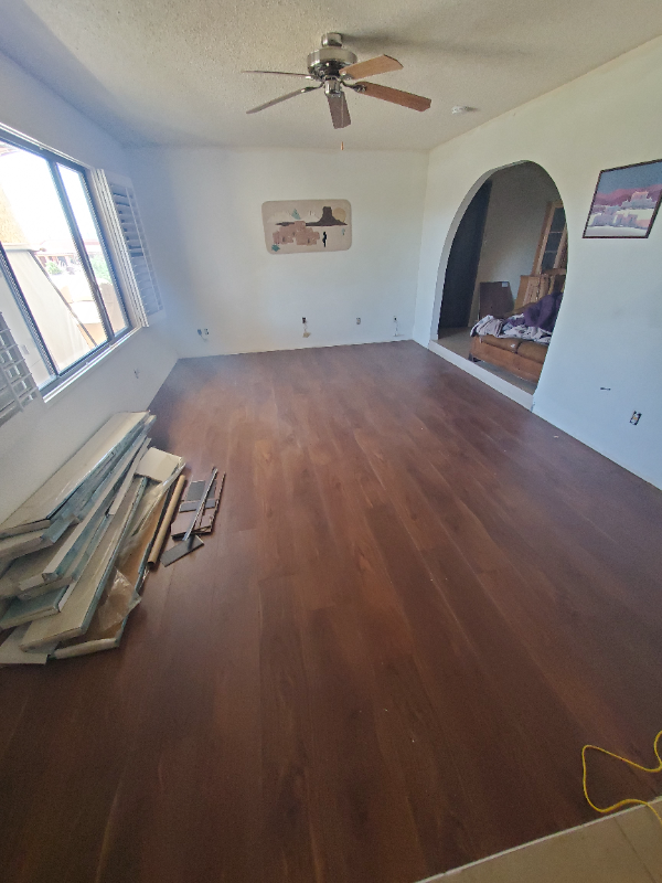 11011 White Oak Ave - Photo 3 of 10