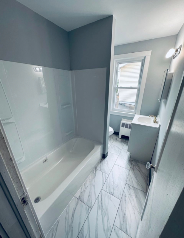 41 Buell St #1 - Photo 4 of 6