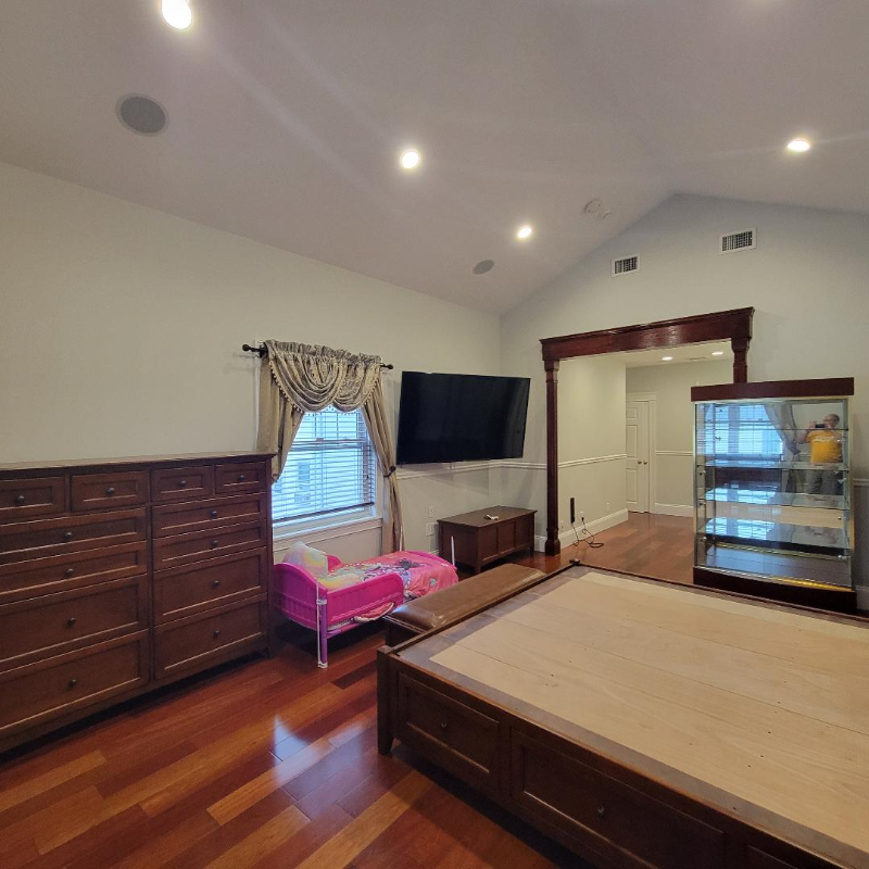 713 Academy Ave #2 - Photo 2 of 22