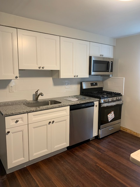 231 Drift Ave - Photo 2 of 16