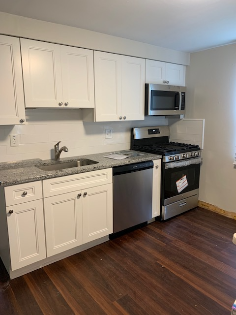 231 Drift Ave - Photo 3 of 16