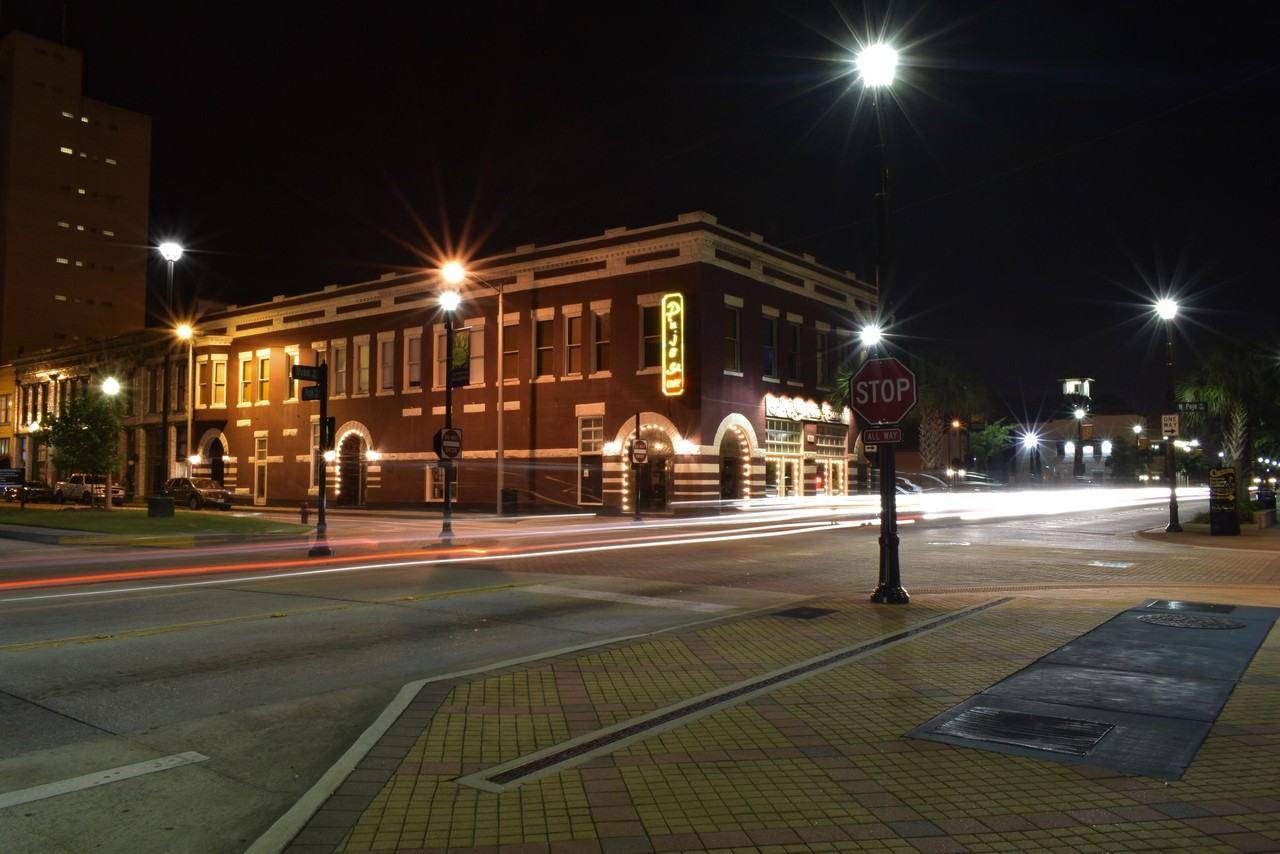 Pujo St Cafe' - Photo 3 of 4