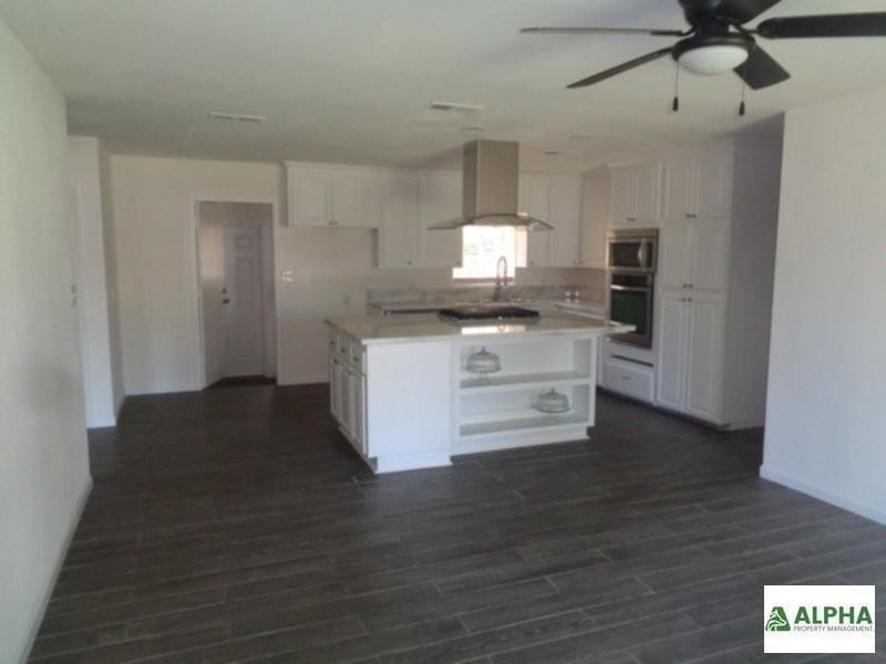 10564 Malaga Way - Photo 3 of 14