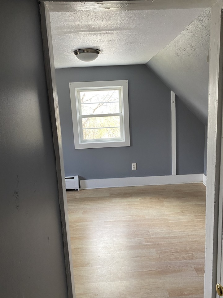 53 Prospect St #3 - Photo 3 of 10
