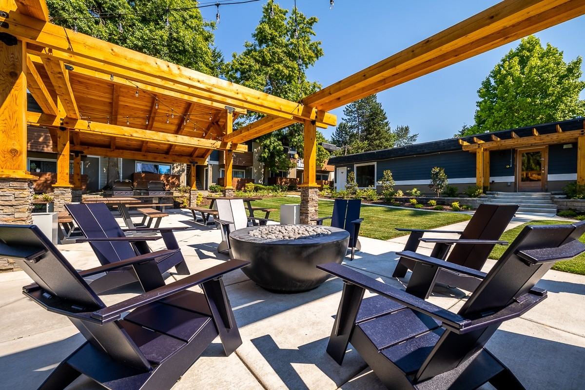 RENTON SAGE APARTMENTS - Photo 4 of 21