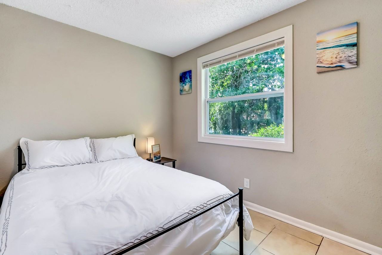 Harbor View Dr - Photo 6 of 13