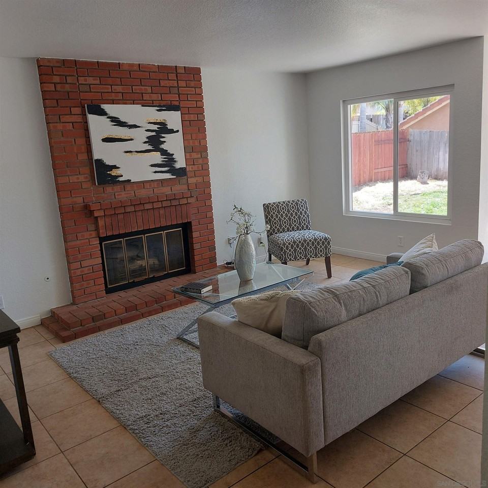 1078 E J St - Photo 2 of 15