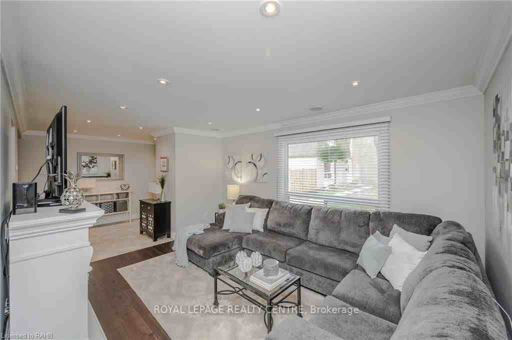 669 Francis Road - Photo 2 of 17