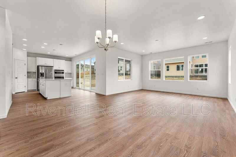 17460 Birds Foot Ave - Photo 2 of 21