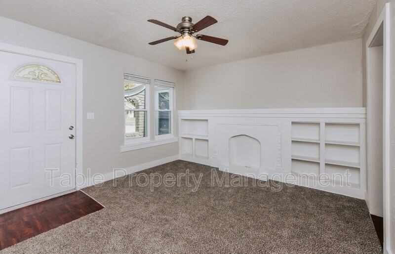 2536 Nw 16th St #2538 - Photo 3 of 24
