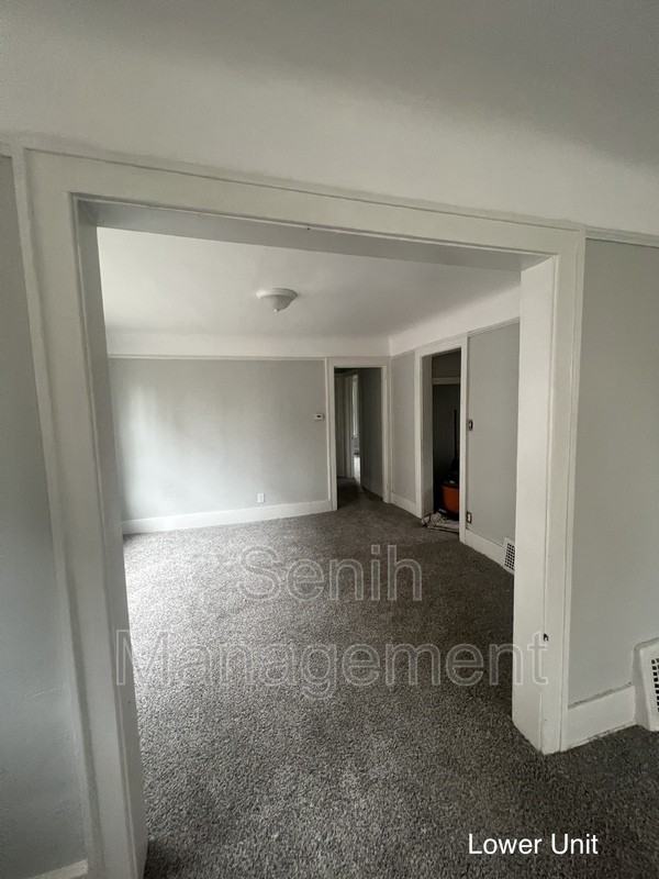 5342 Oregon St - Photo 3 of 11