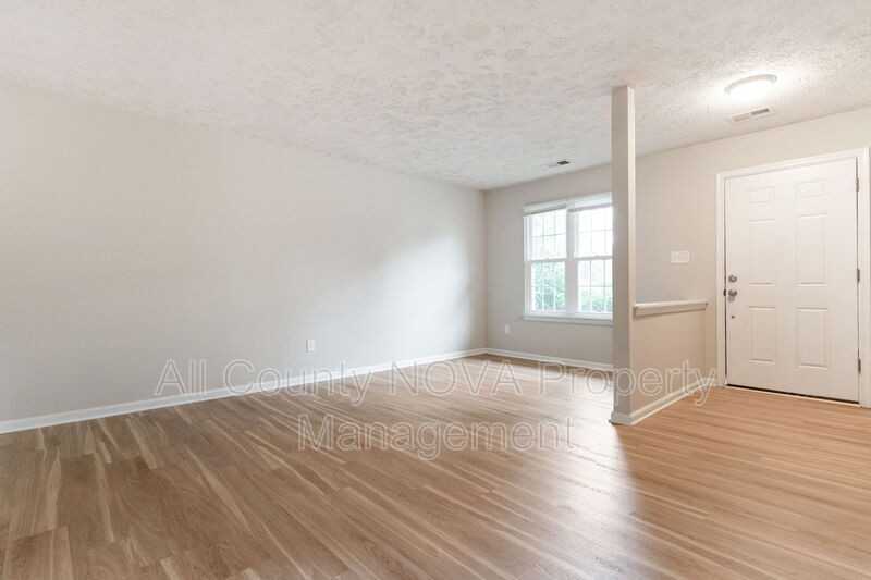 17 Heather Ln - Photo 4 of 29