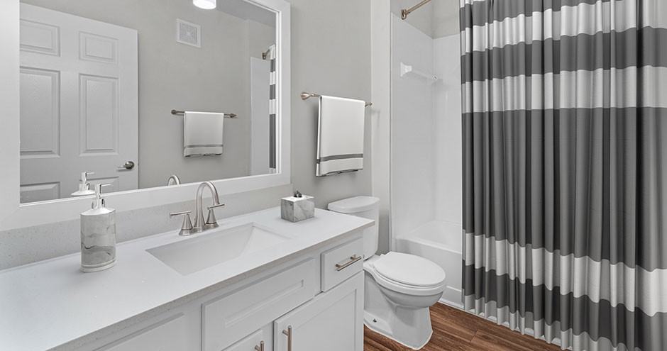 Stonecastle - Photo 5 of 97