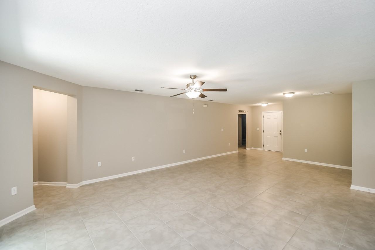 9110 9110 Open Field Rd - Photo 5 of 34