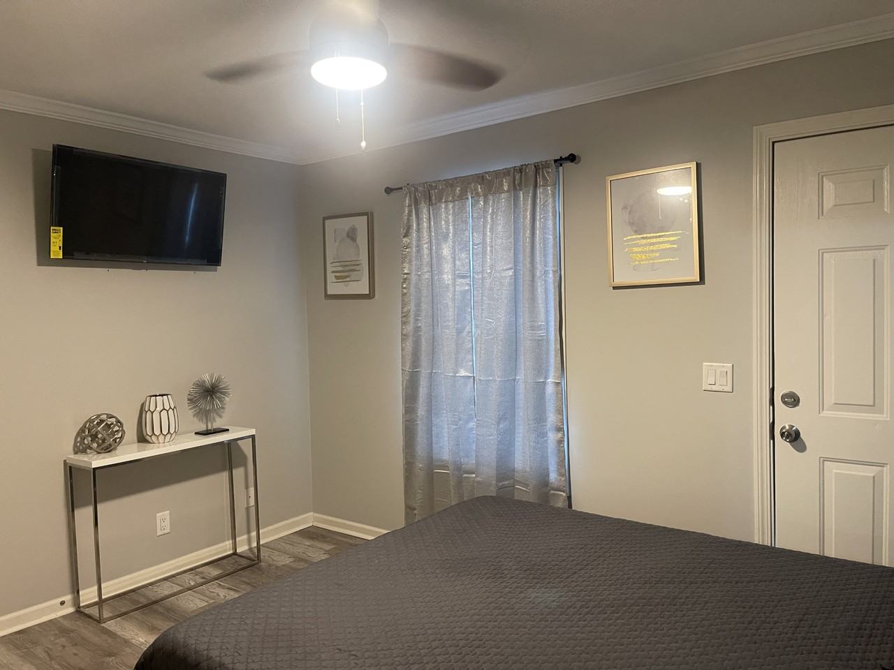 5969 N Galvez St - Photo 4 of 15