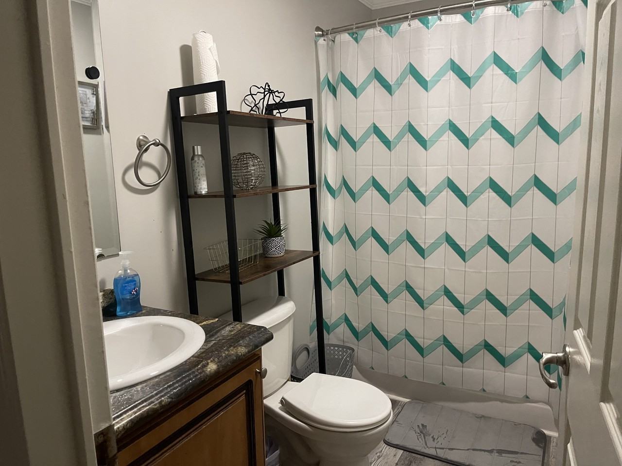 5969 N Galvez St - Photo 7 of 15