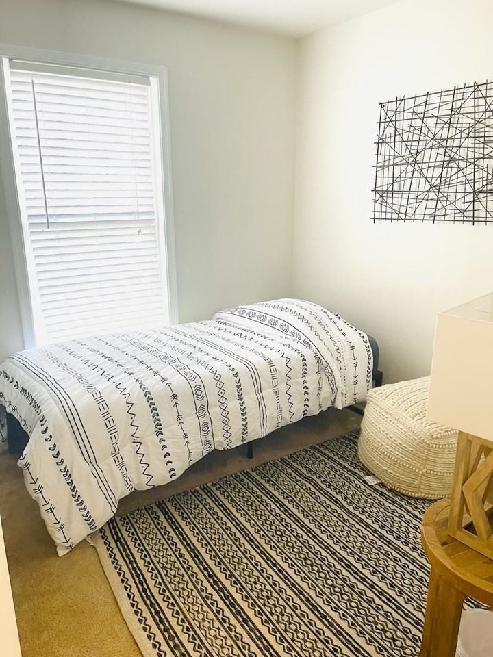 6737 N Grand Brook Cir - Photo 2 of 21