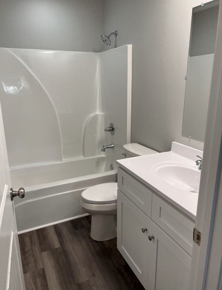 135A Elton Dr Se - Photo 2 of 7