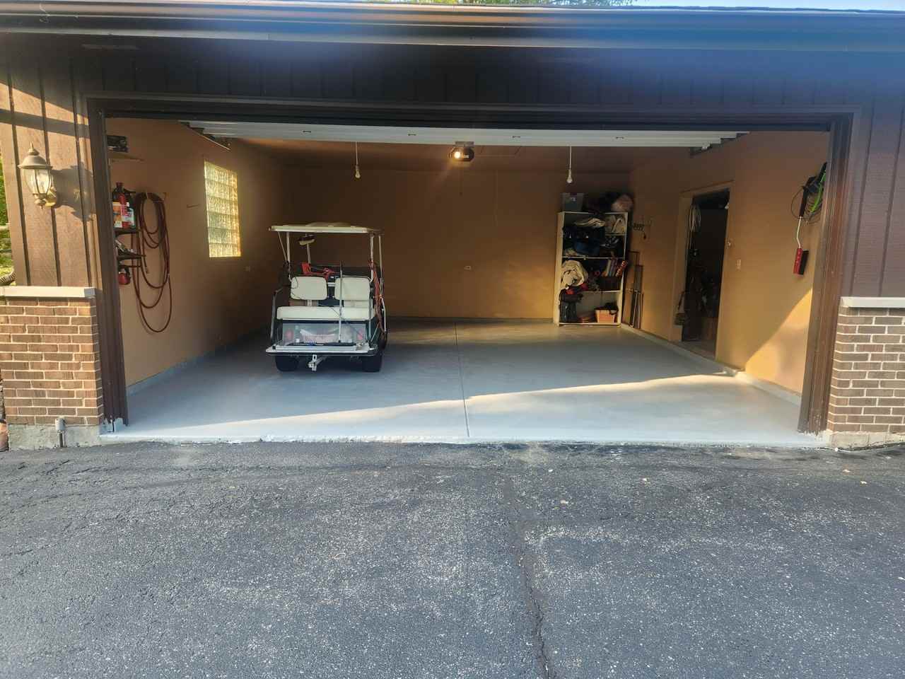 21224 N Quentin Rd #1 - Photo 3 of 3