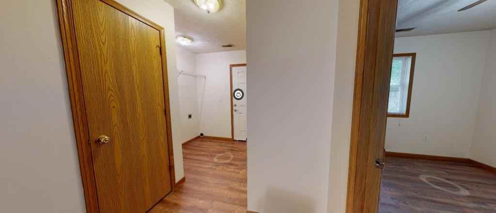 907 W Cherry St - Photo 2 of 12