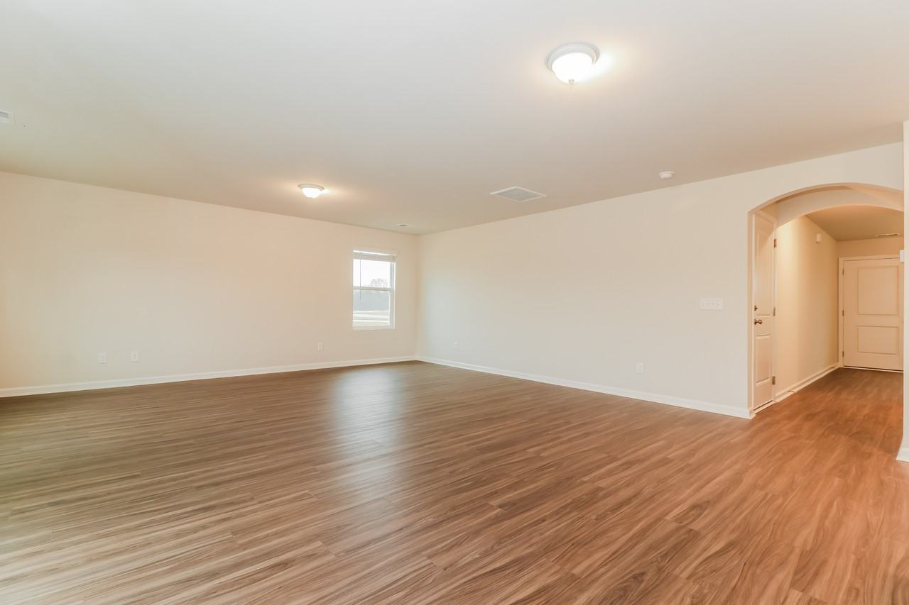 590 Wilkins Rd - Photo 2 of 15