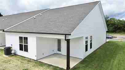 182 Ellis Rd - Photo 2 of 11