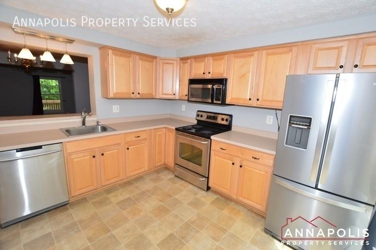 519 Oakmont Ct - Photo 2 of 28