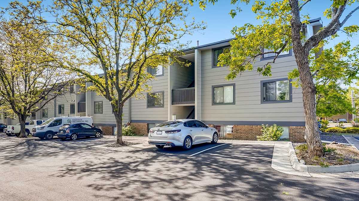 Ralston Oak Apartments - Photo 2 of 50