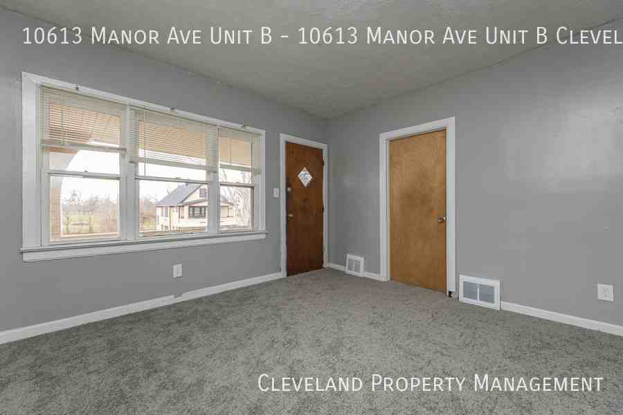 10613 Manor Ave Unit B - Photo 3 of 17