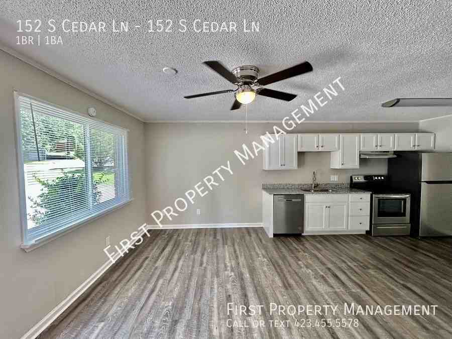 152 S Cedar Ln - Photo 3 of 10