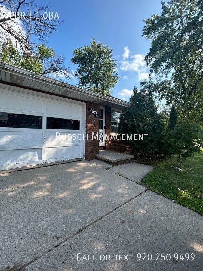 2873 S Broadway - Photo 2 of 23