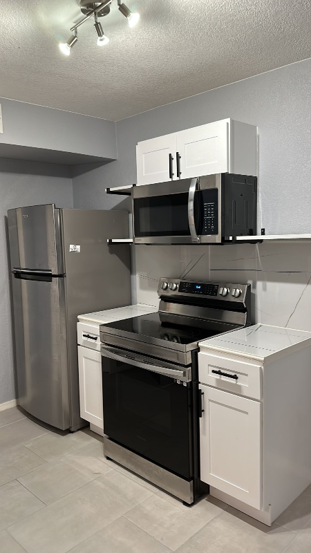 2223 Gorman Ave - Photo 3 of 18