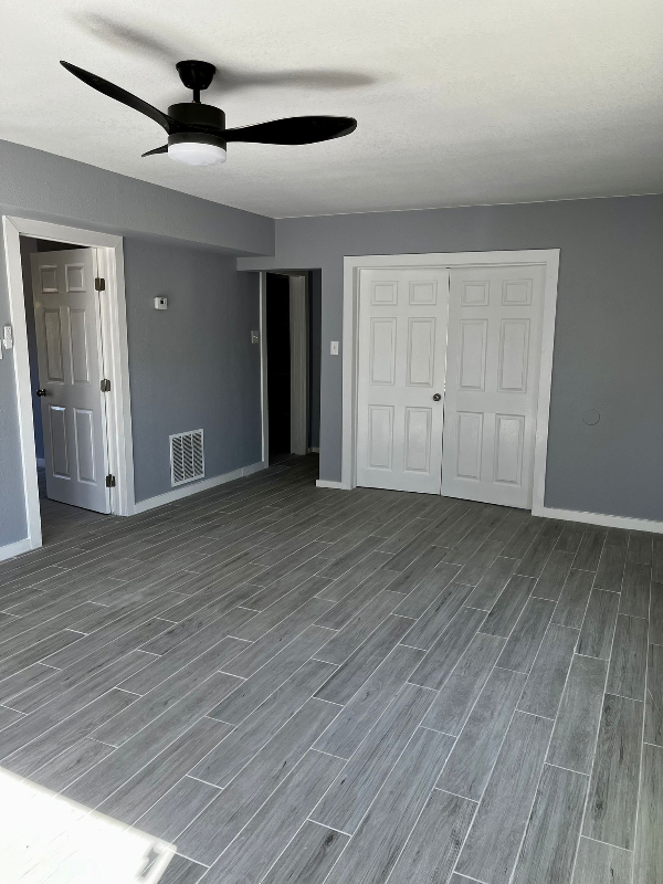 2223 Gorman Ave - Photo 4 of 18