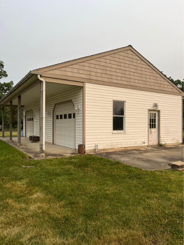 48 Woodside Rd - Photo 2 of 5