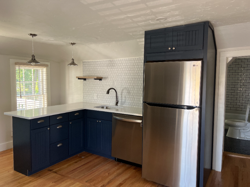 39 Summer St - Photo 2 of 12