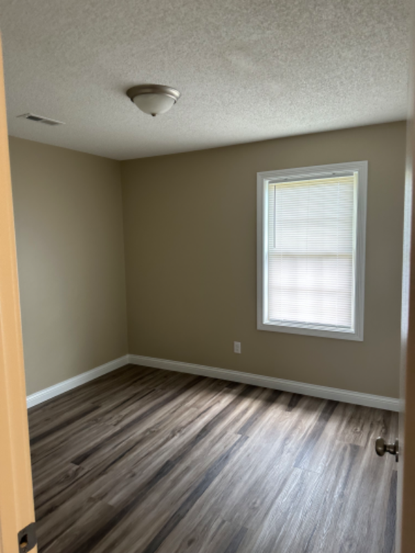 144 Scenic Dr - Photo 7 of 12