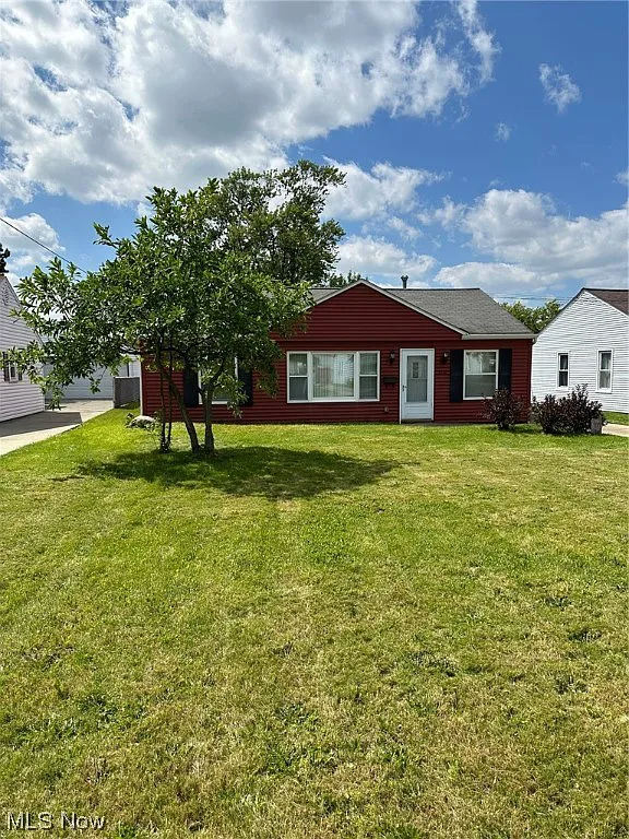 5110 W 139th St - Photo 2 of 20