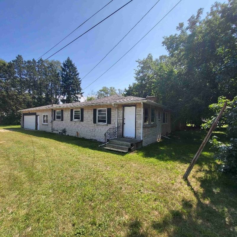 973 Baldanza Ave - Photo 2 of 8