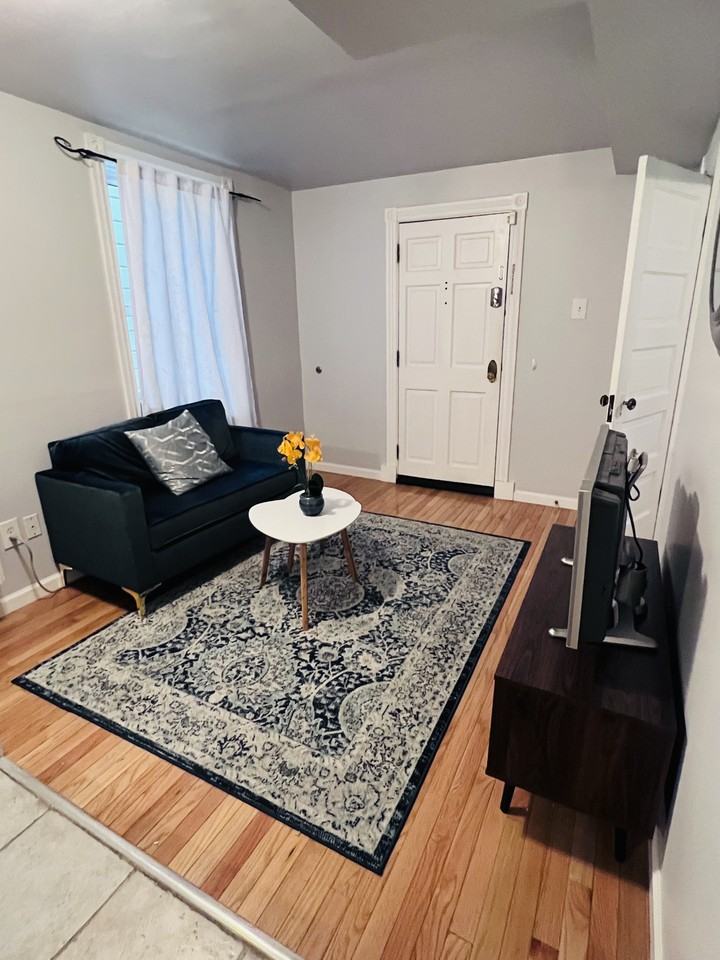 1135 De Haro St #1135 - Photo 2 of 11