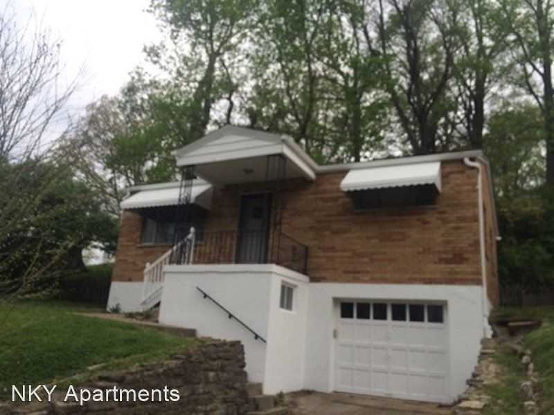 1739 Amsterdam Rd - Photo 2 of 9